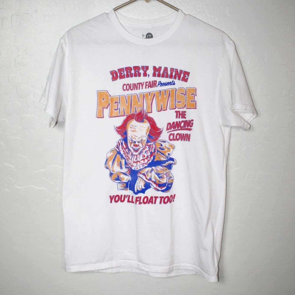 Pennywise Clown IT Graphic T-shirt Size M